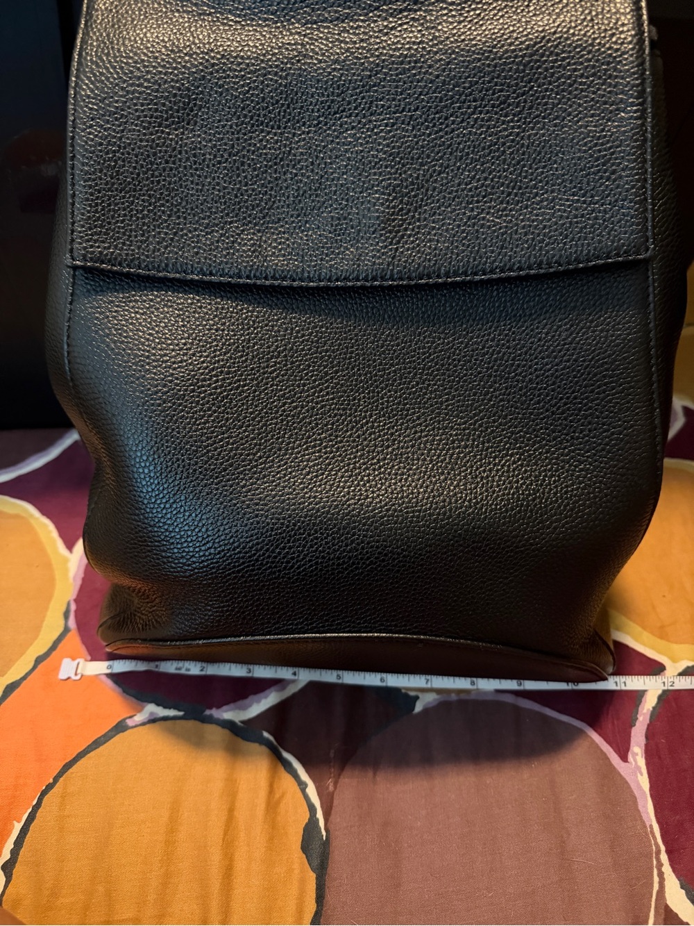 👉🏼LIKE NEW👈🏼 Gorgeous Black Heshe Leather Backpack Crossbody Shoulder Purse - Picture 7 of 8